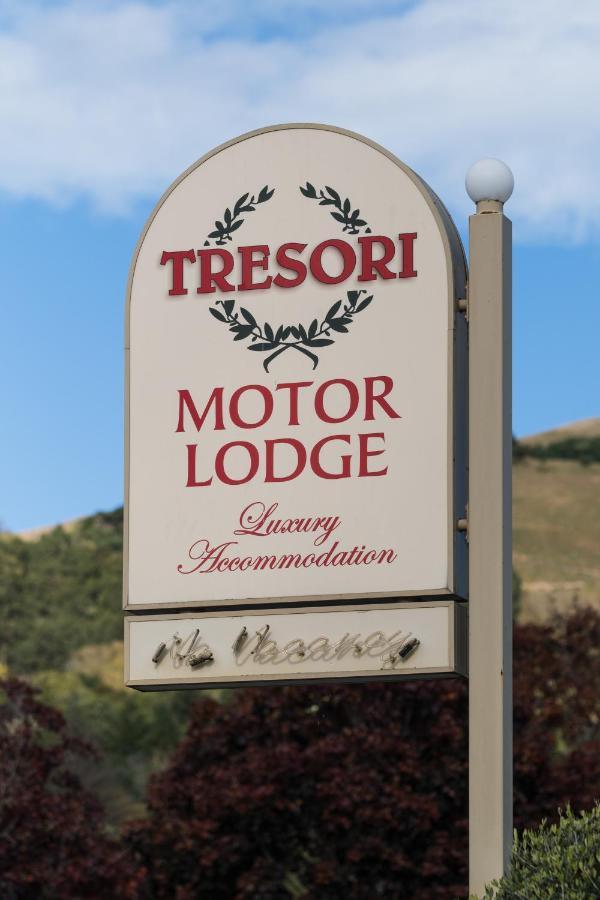 Tresori Motor Lodge アカロア エクステリア 写真